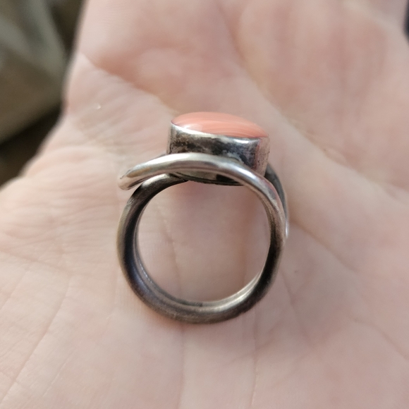 Vintage Sterling Silver & Spiny Oyster Ring - Picture 2 of 4